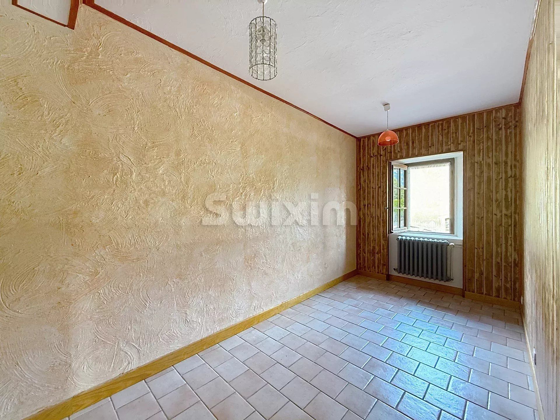 house 15 Rooms for sale on Passy (74190)