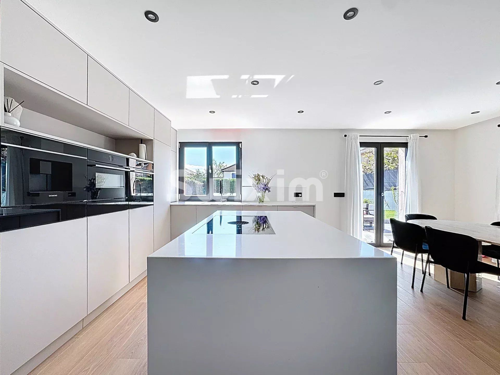 haus 5 Zimmer zum verkauf auf Prévessin-Moëns (01280)