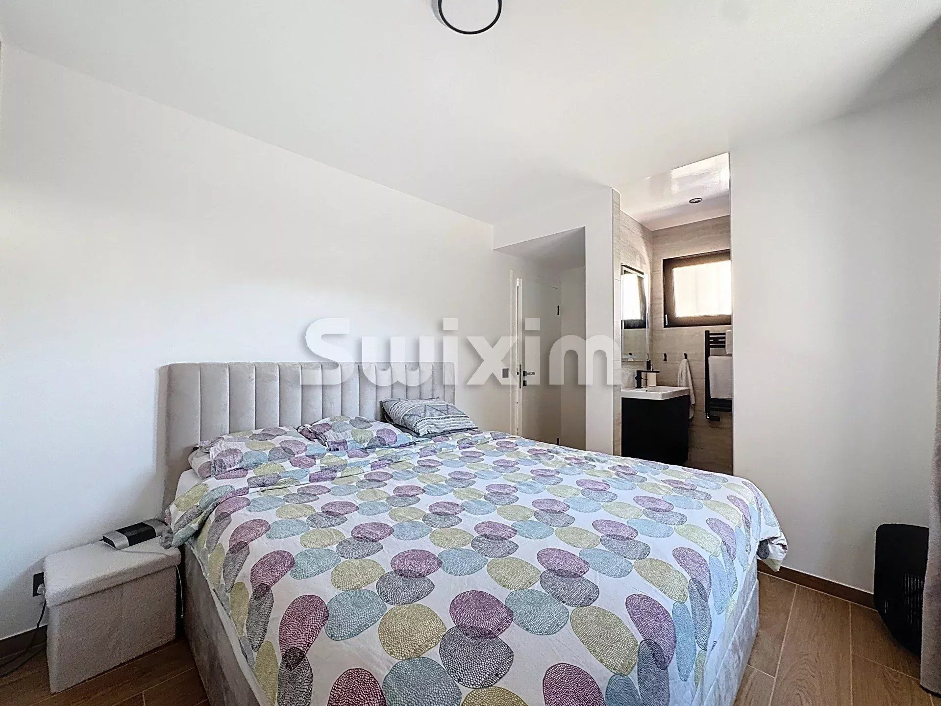 house 5 Rooms for sale on Prévessin-Moëns (01280)