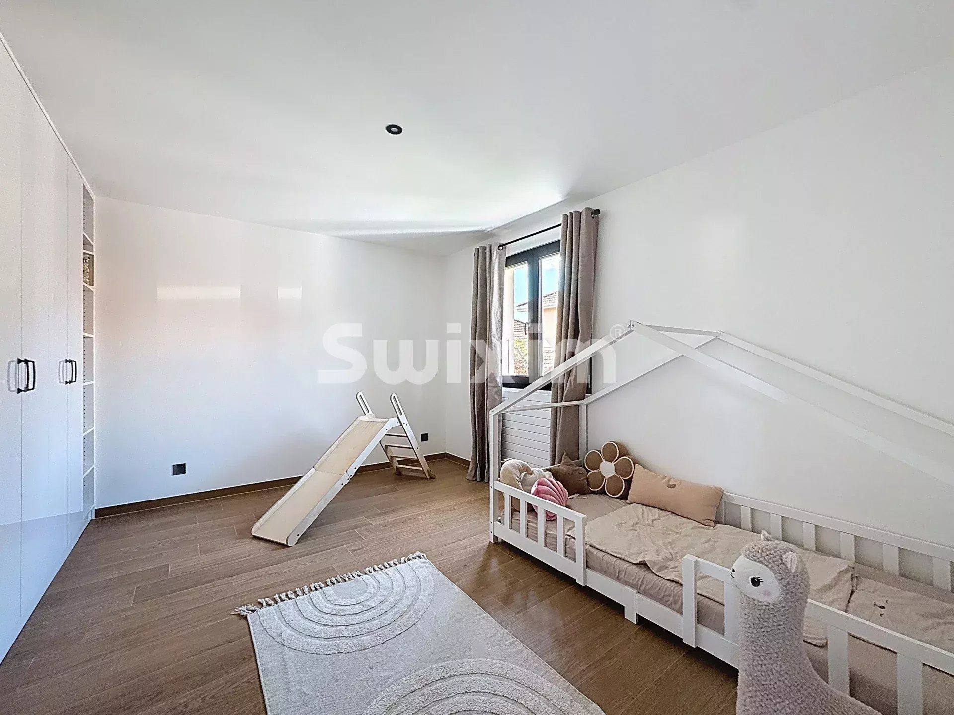 haus 5 Zimmer zum verkauf auf Prévessin-Moëns (01280)