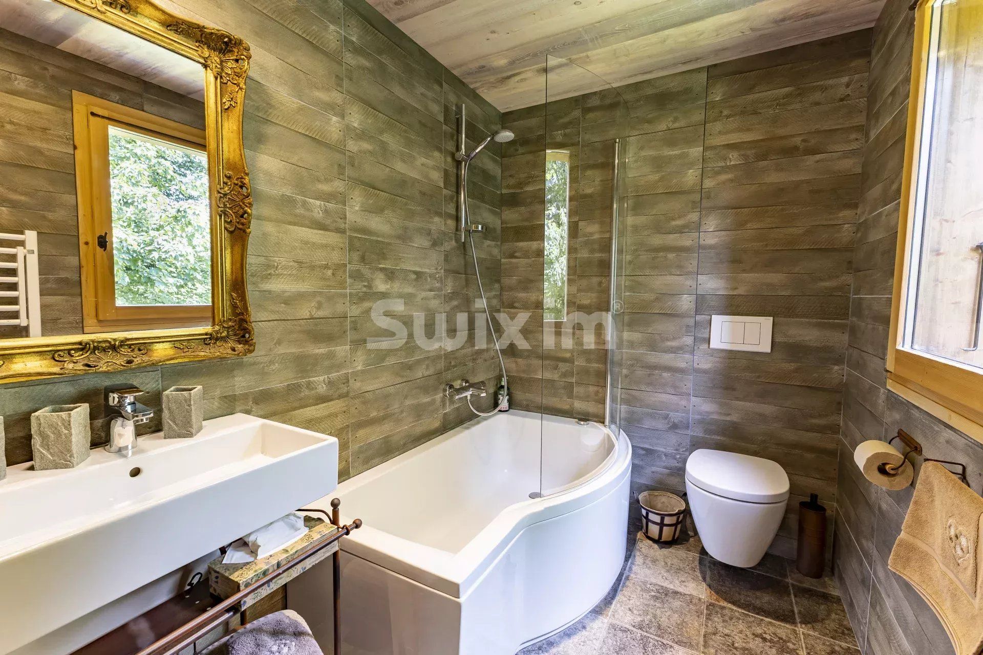 house 10 Rooms for sale on Habère-Poche (74420)