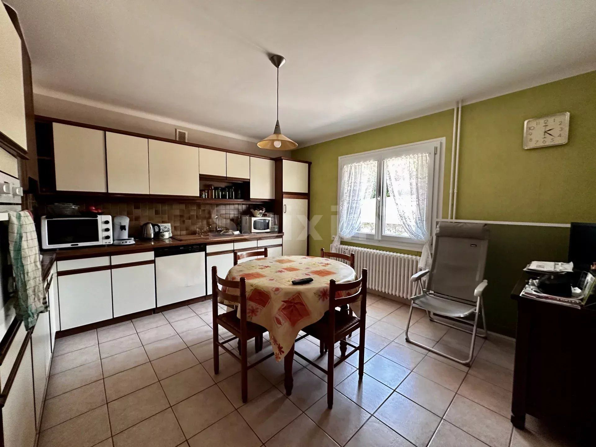 casa 5 Quartos para venda sobre Lons-le-Saunier (39000)