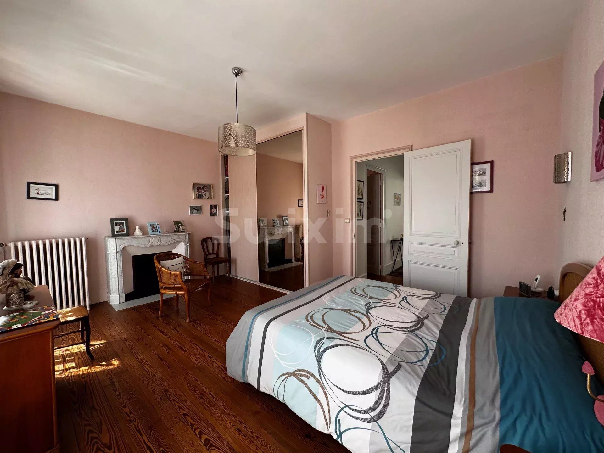 casa 6 Quartos para venda sobre Lons-le-Saunier (39000)