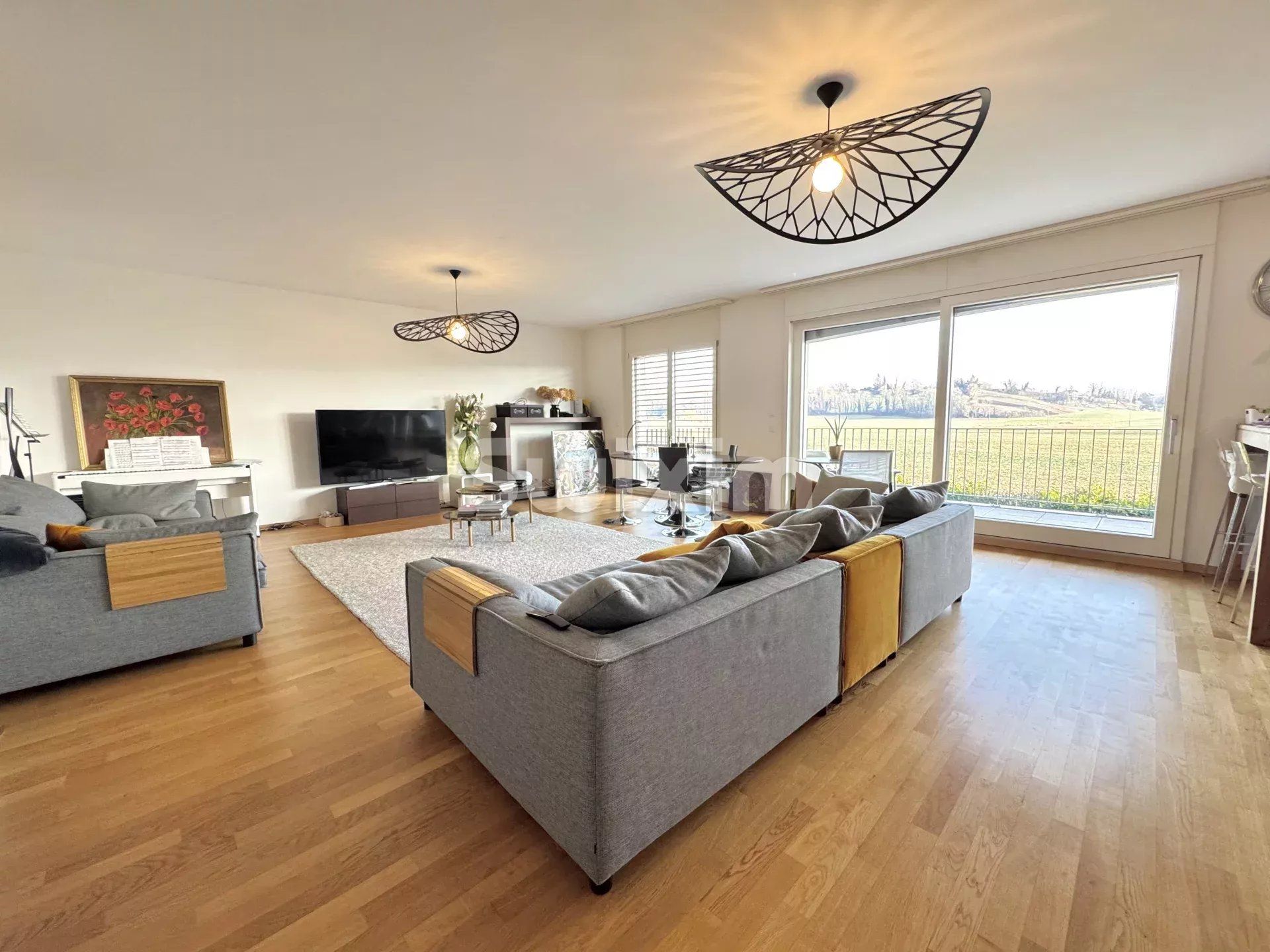 apartamento 5 Salas en venta en Chancy (1284)