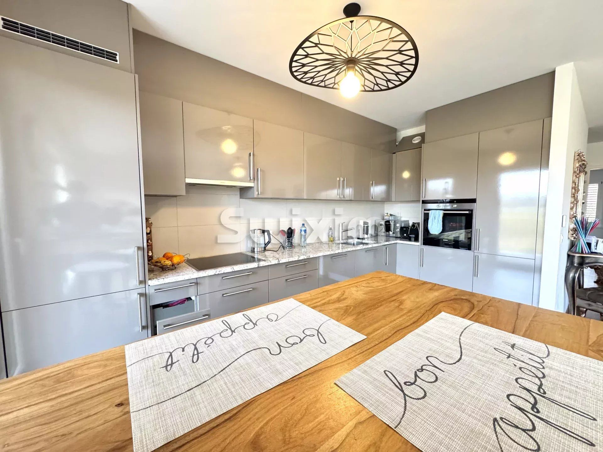 apartamento 5 Salas en venta en Chancy (1284)