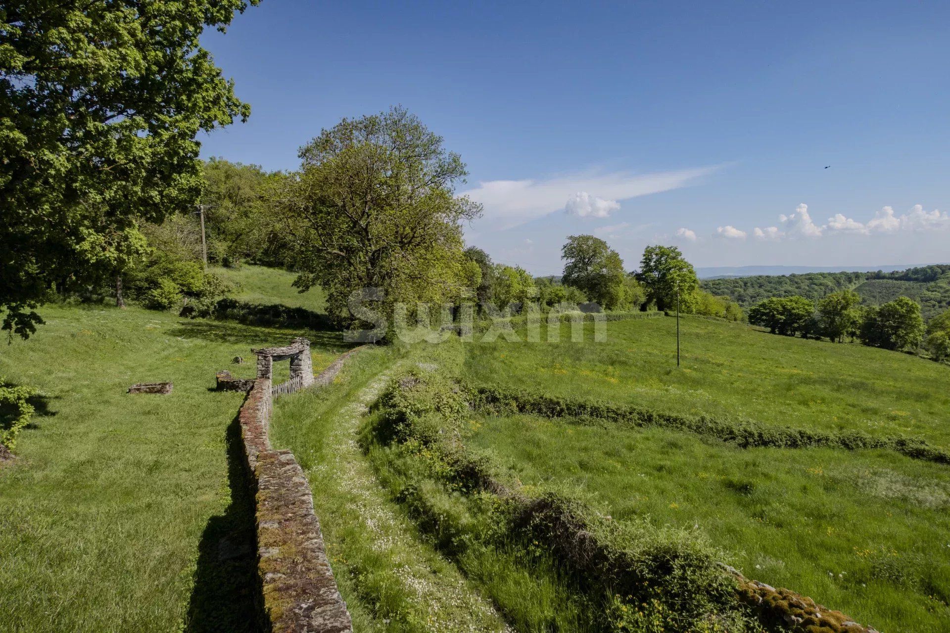 maison 7 Pièces en vente sur Givry (71640)