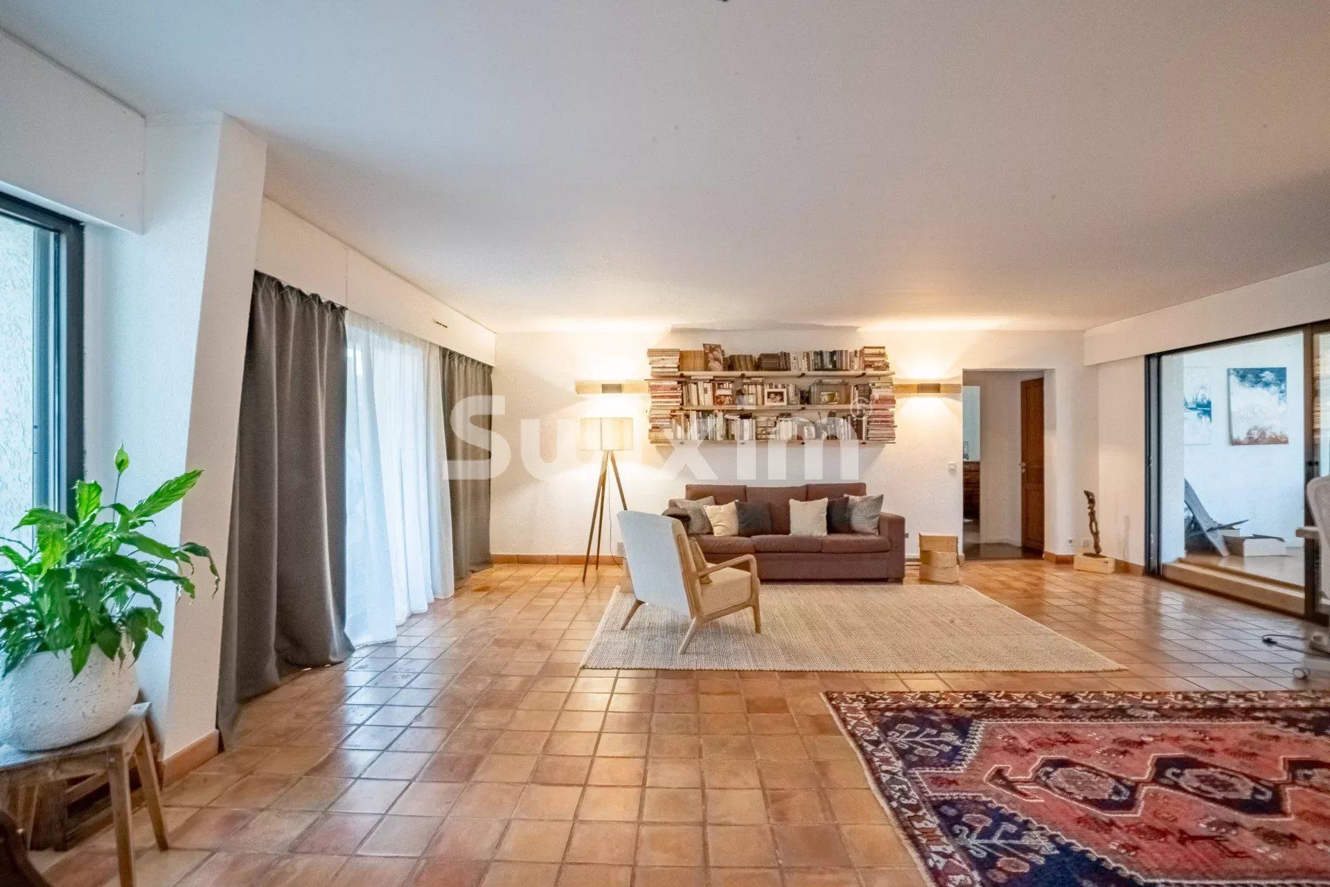 maison 6 Pièces en vente sur Saint-Genis-Pouilly (01630)