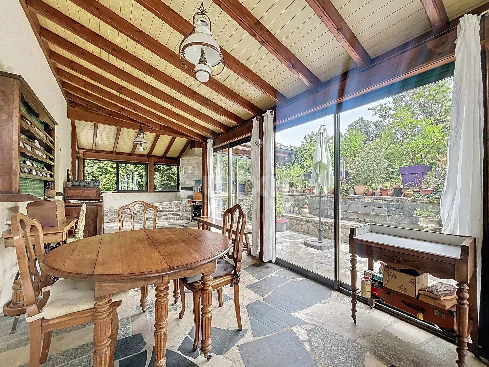 maison 7 Pièces en vente sur Bourg-en-Bresse (01000)