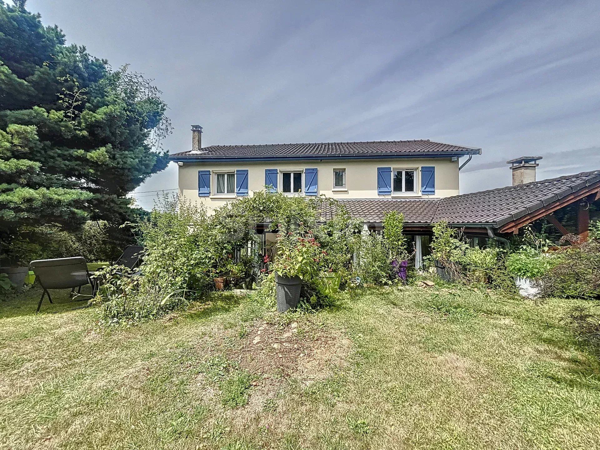 maison 7 Pièces en vente sur Bourg-en-Bresse (01000)