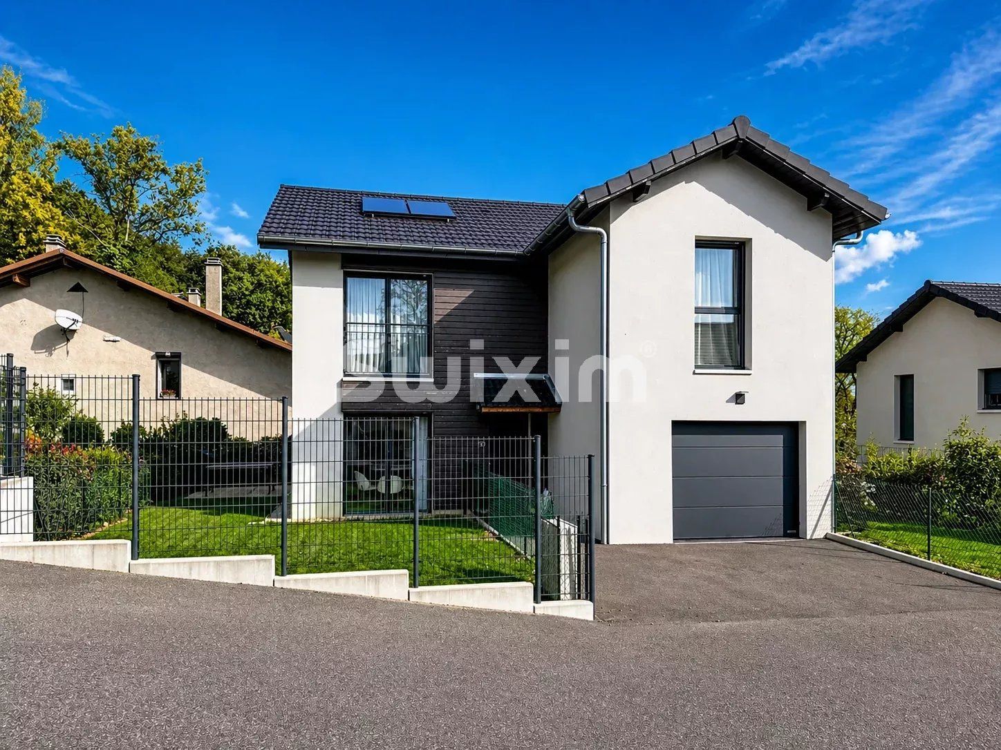 casa 5 Salas en venta en Crozet (01170)