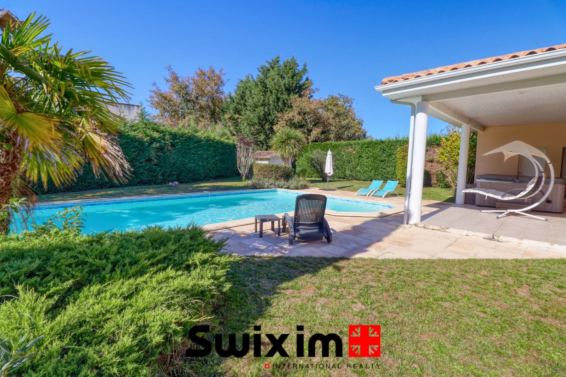 villa 7 Pièces en vente sur Saint-Aubin-de-Médoc (33160)