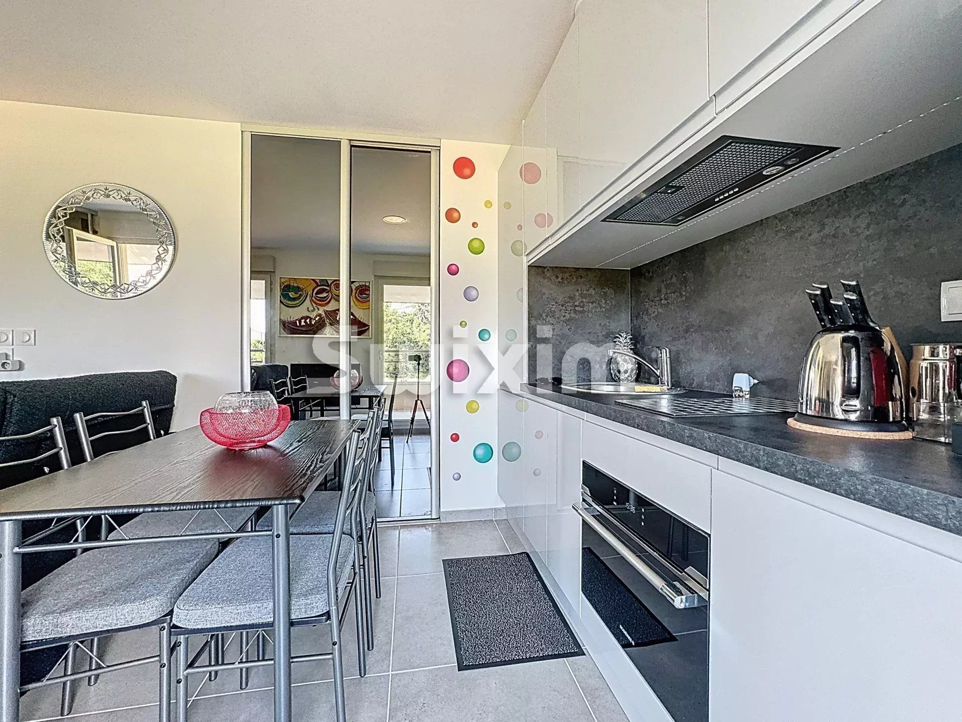 apartment 1 room for sale on Divonne-les-Bains (01220)