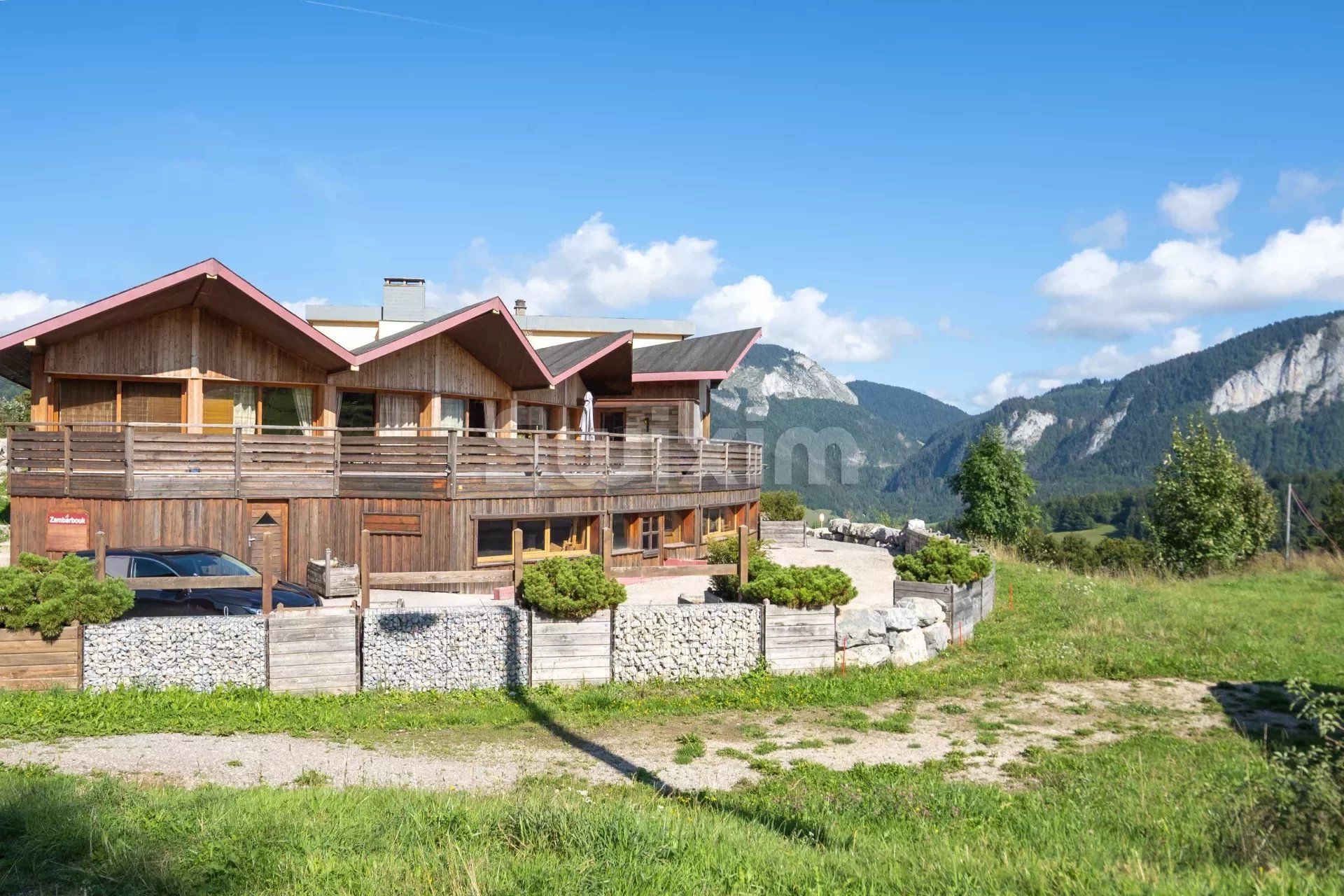 immeuble 20 Pièces en vente sur Bellevaux (74470)