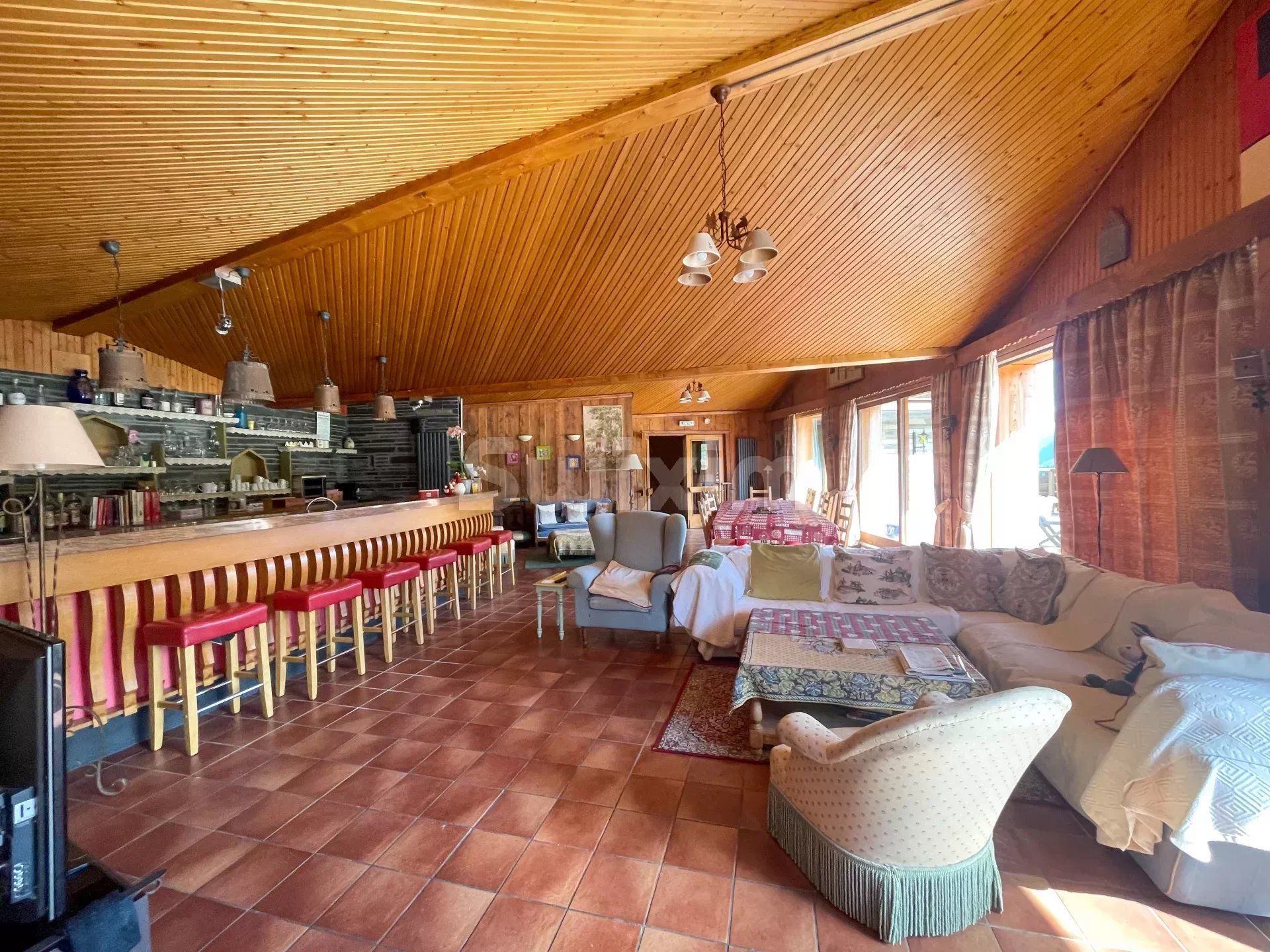 immeuble 20 Pièces en vente sur Bellevaux (74470)