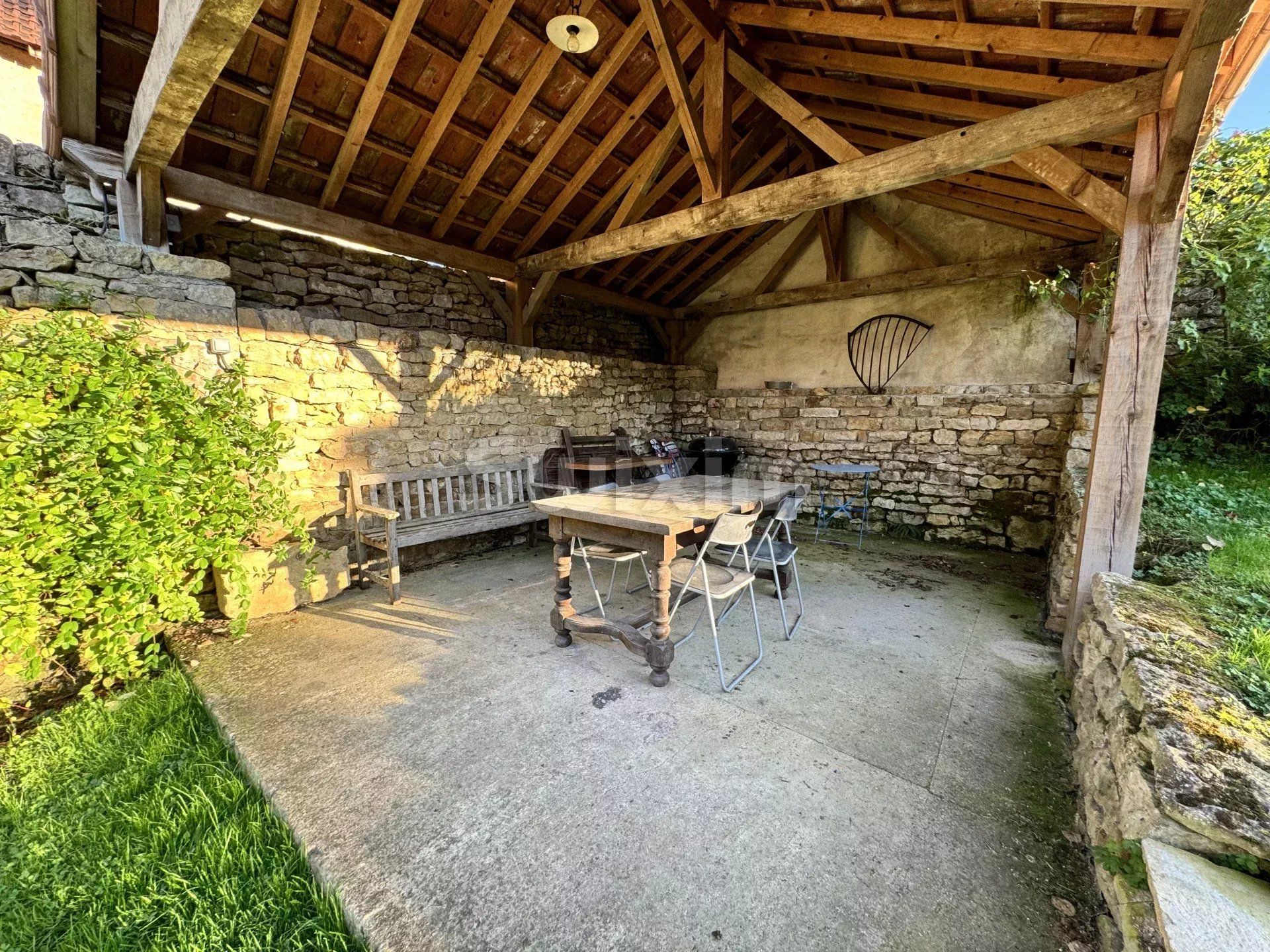 maison 5 Pièces en vente sur Vézelay (89450)