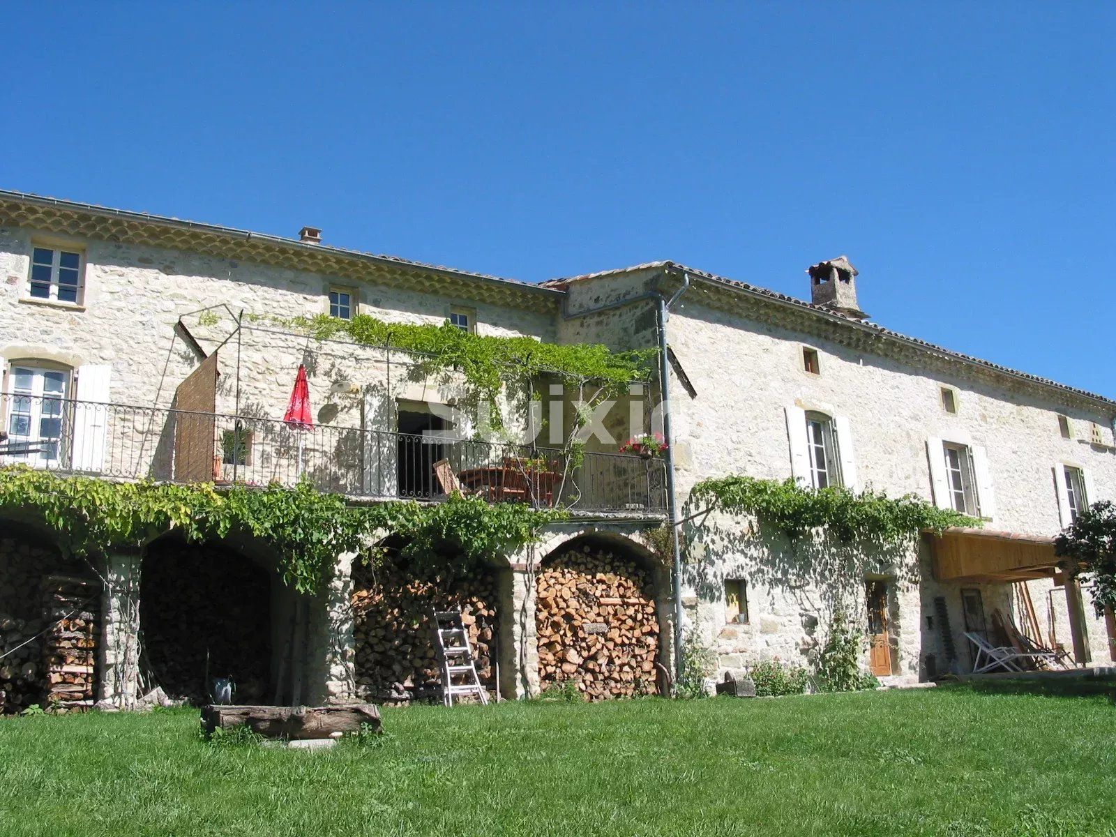 ferme 13 Pièces en vente sur Saou (26400)