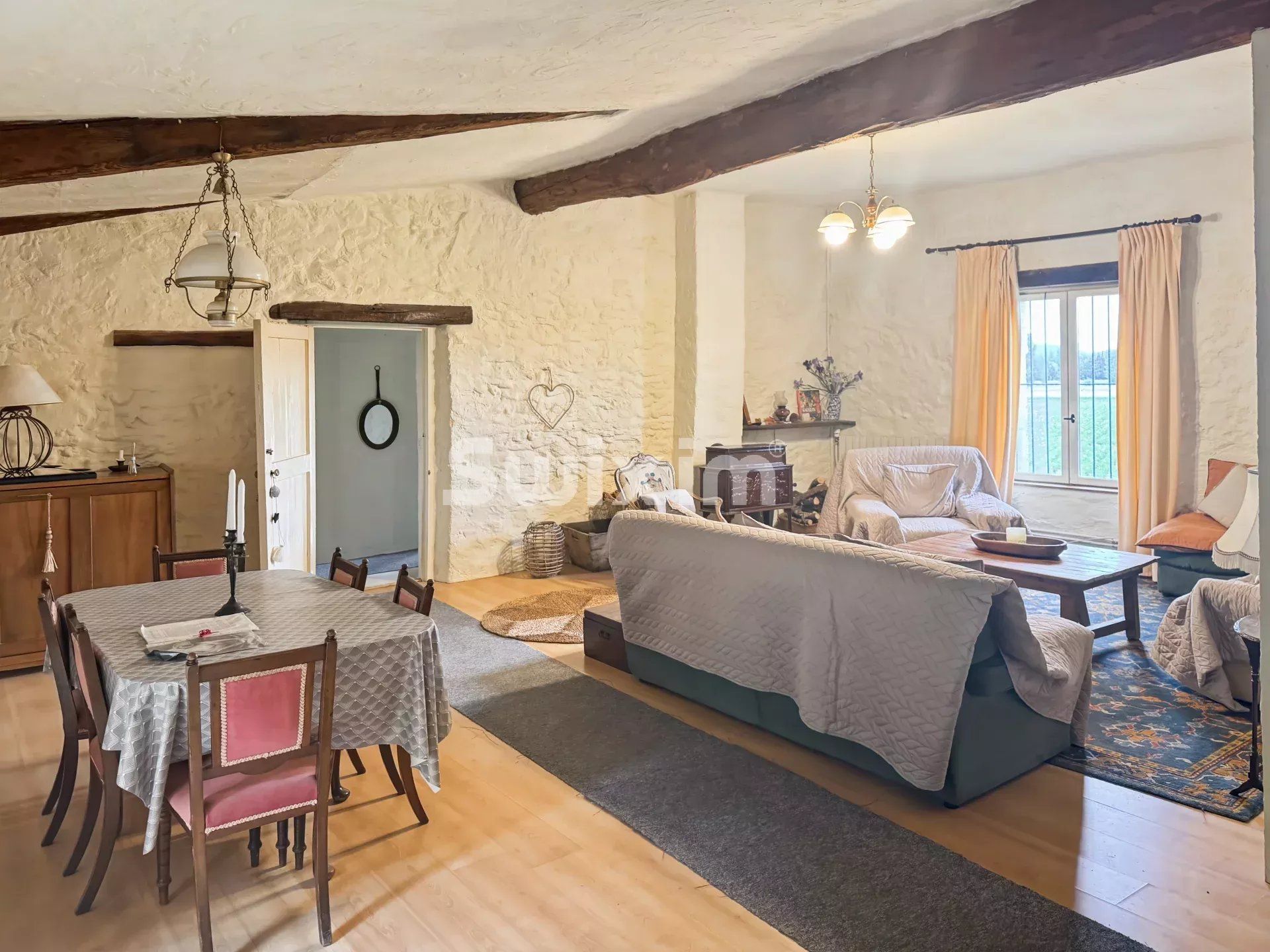 maison 14 Pièces en vente sur Sauzet (26740)