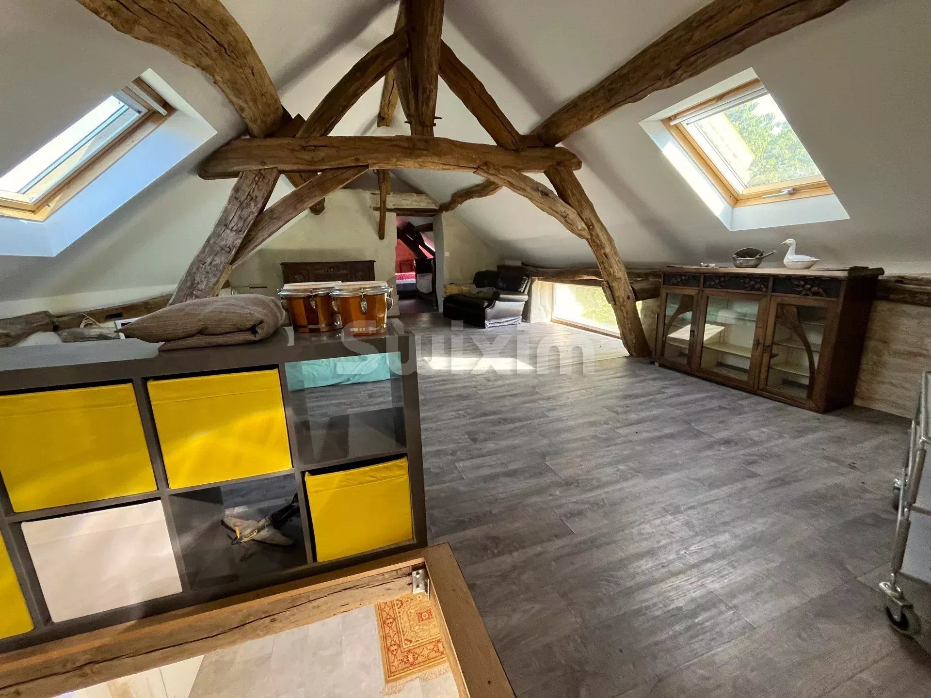 propriété 6 Pièces en vente sur Noyers (89310)