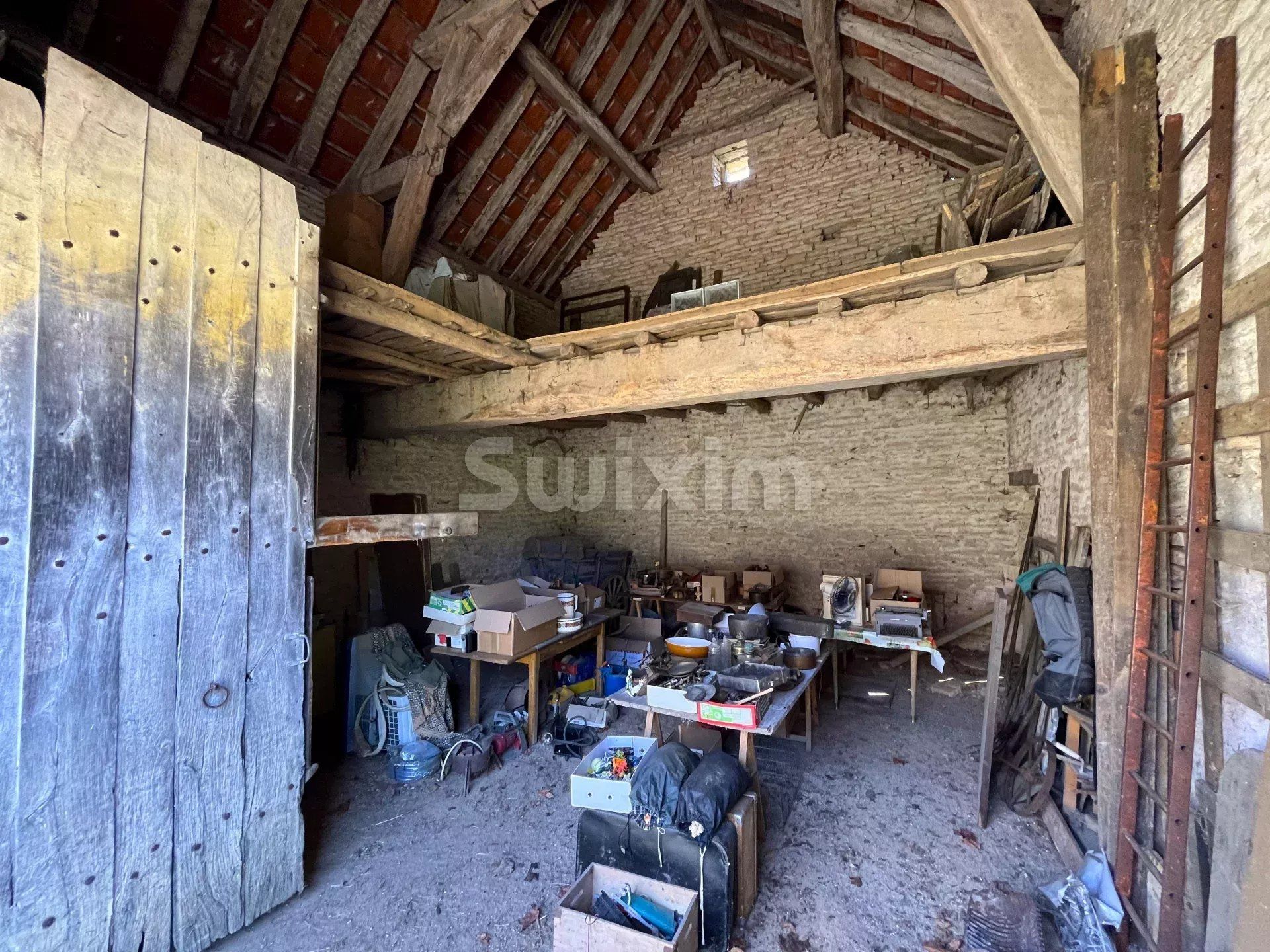 propriété 6 Pièces en vente sur Noyers (89310)