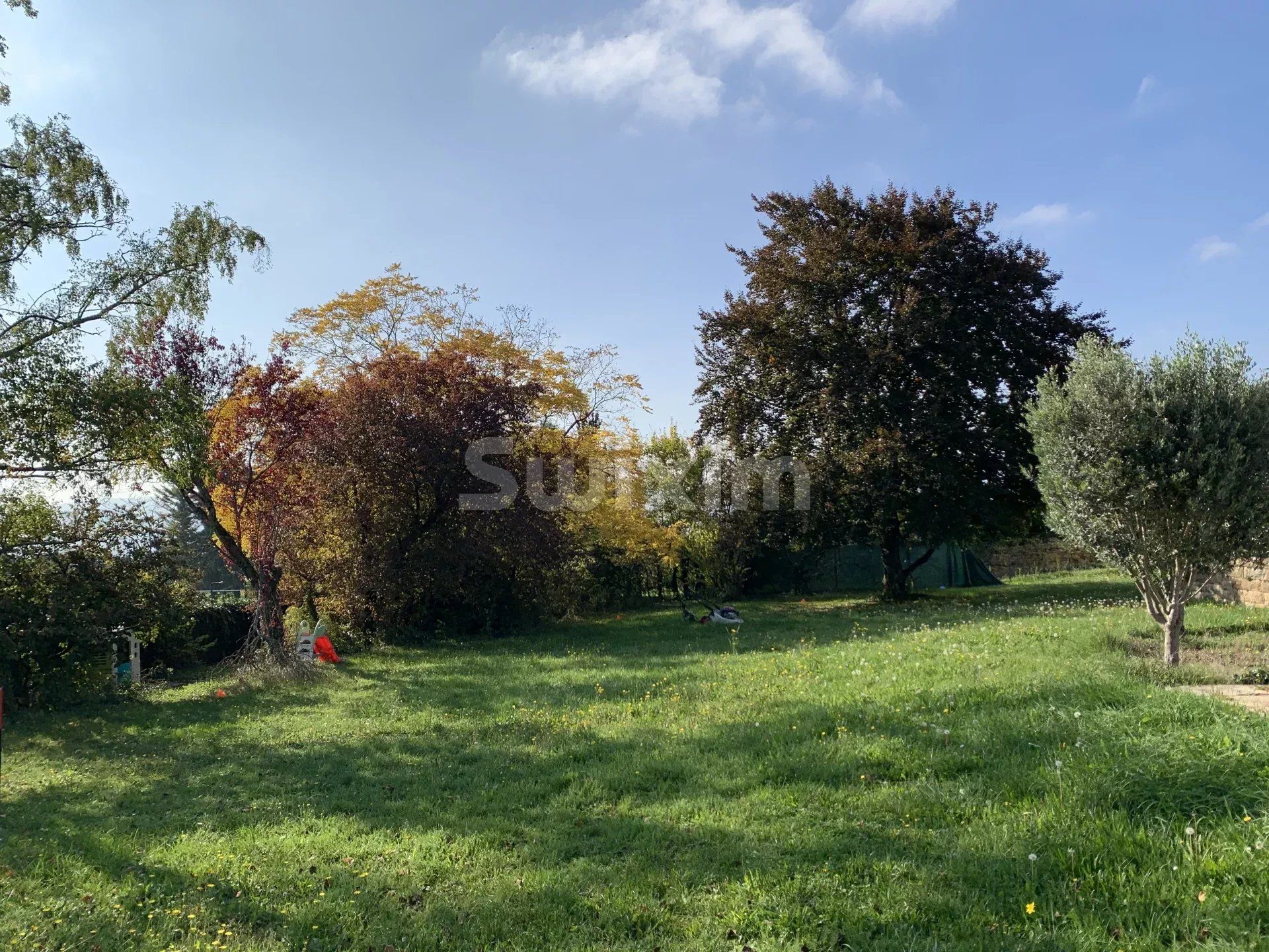 villa 9 Pièces en vente sur Charnay-lès-Mâcon (71850)