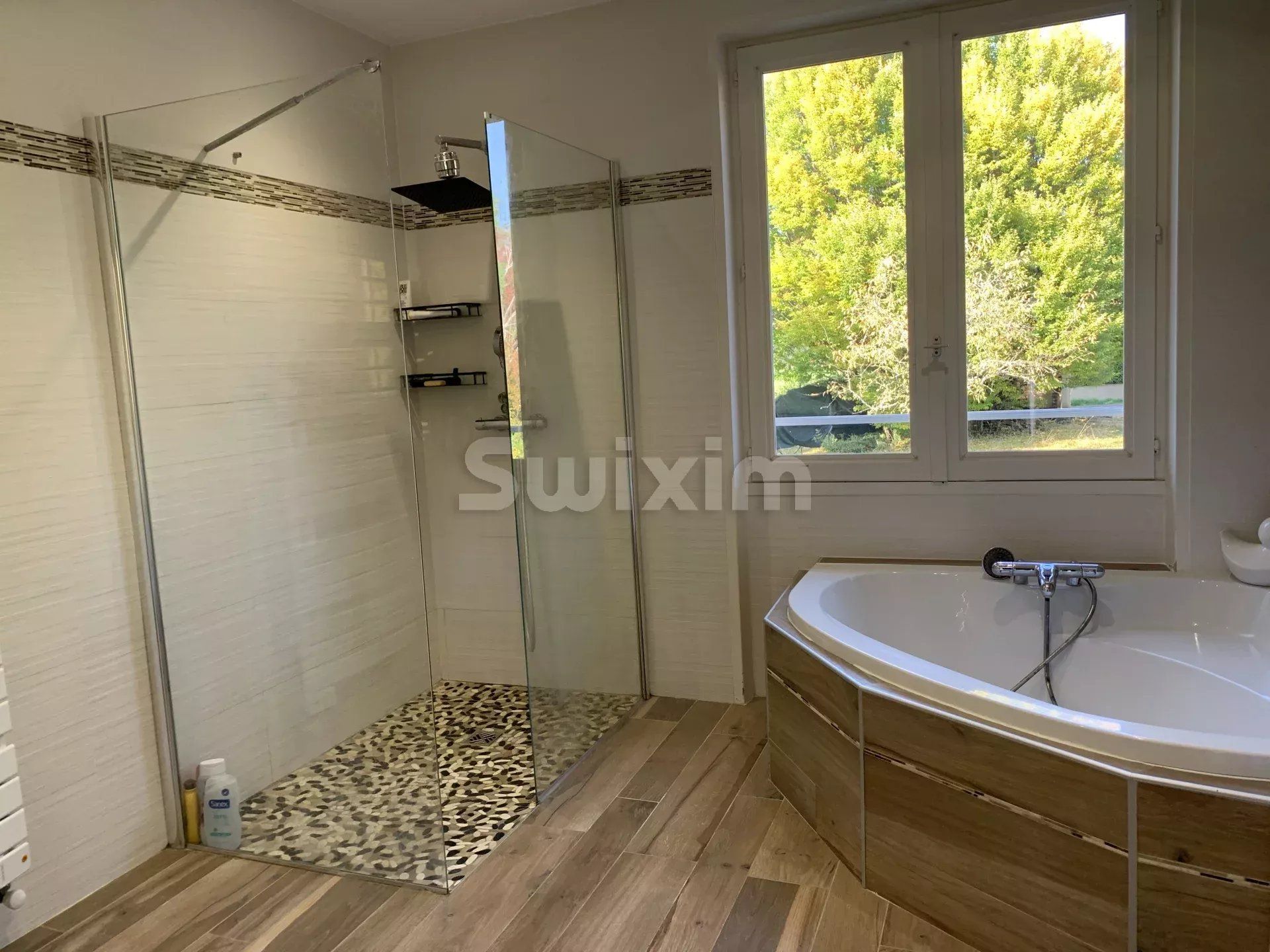 villa 9 Pièces en vente sur Charnay-lès-Mâcon (71850)