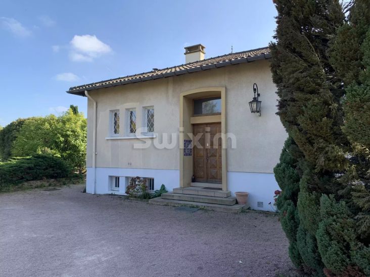 Vente Villa Charnay-lès-Mâcon 9 Pièces 225 m²