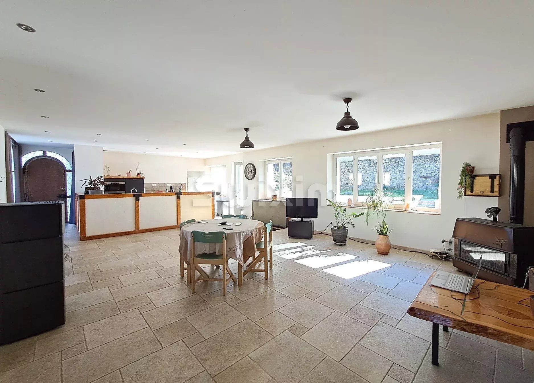 villa 5 Quartos para venda sobre Joyeuse (07260)