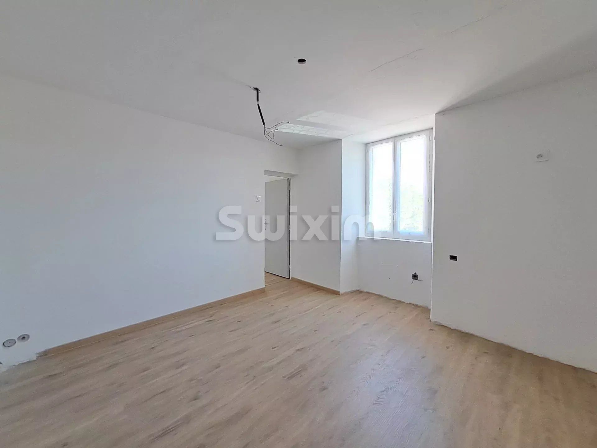 maison 17 Pièces en vente sur Saint-Florent-sur-Auzonnet (30960)