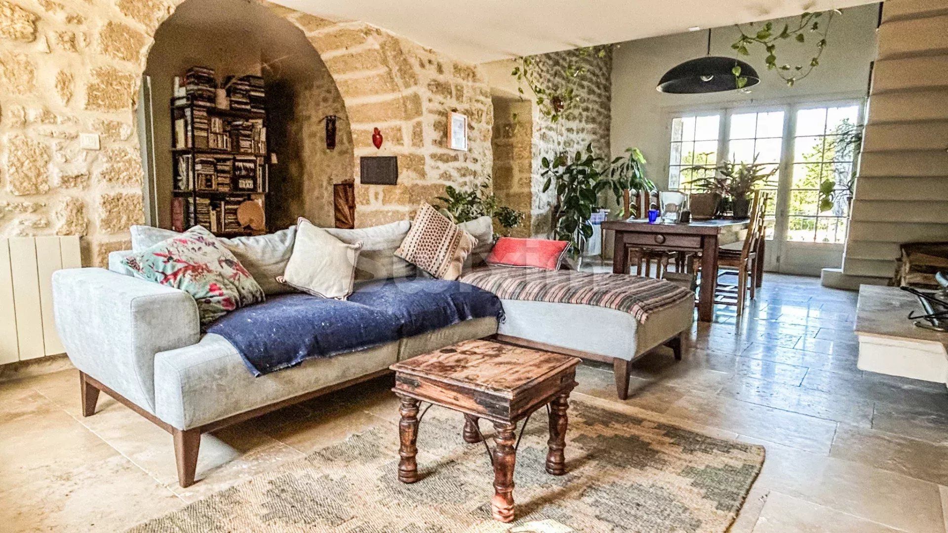 maison 6 Pièces en vente sur Saint-Siffret (30700)