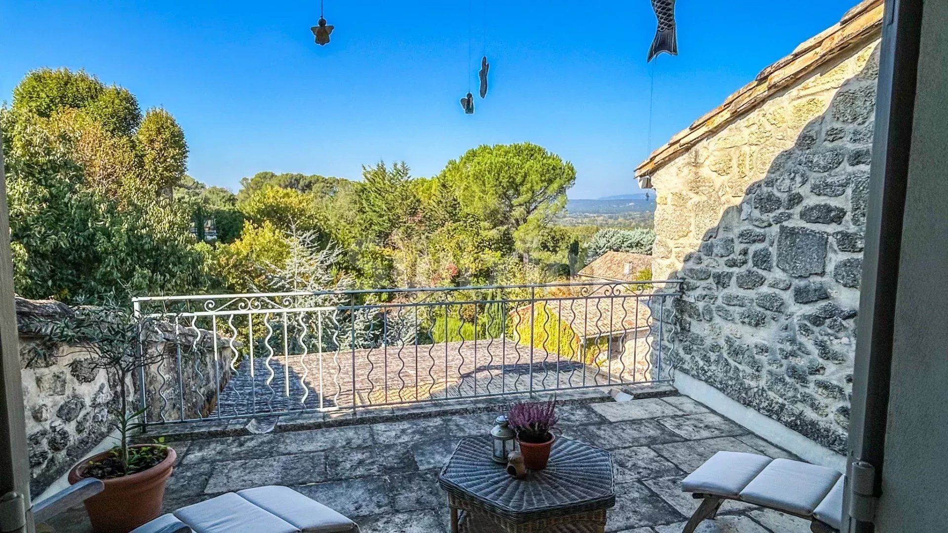 maison 6 Pièces en vente sur Saint-Siffret (30700)