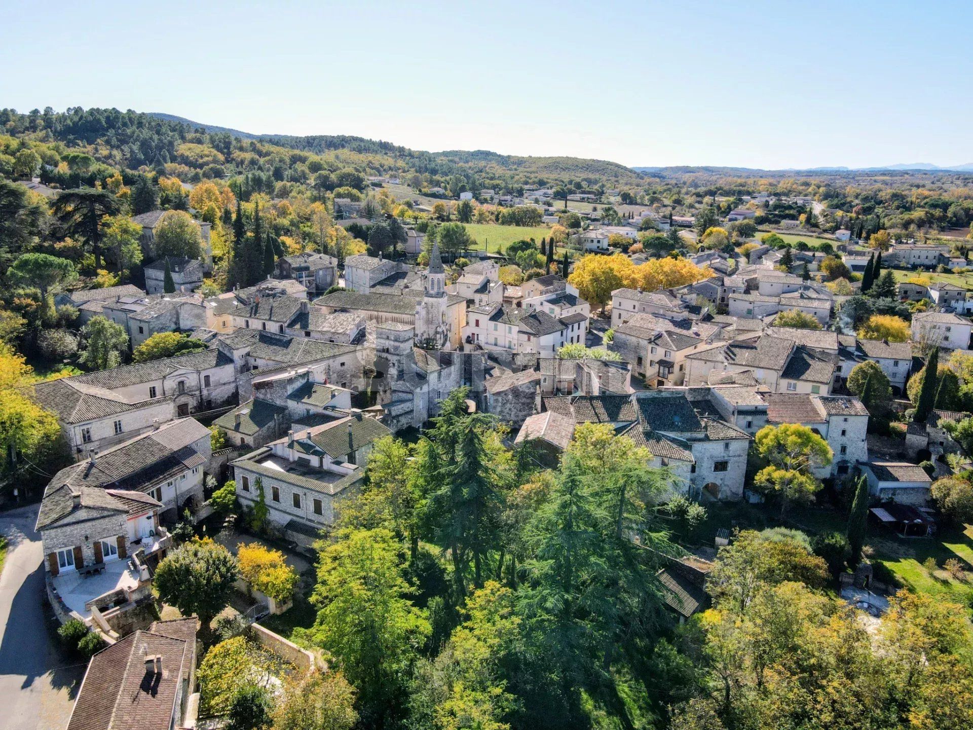 maison 15 Pièces en vente sur Rivières (30430)