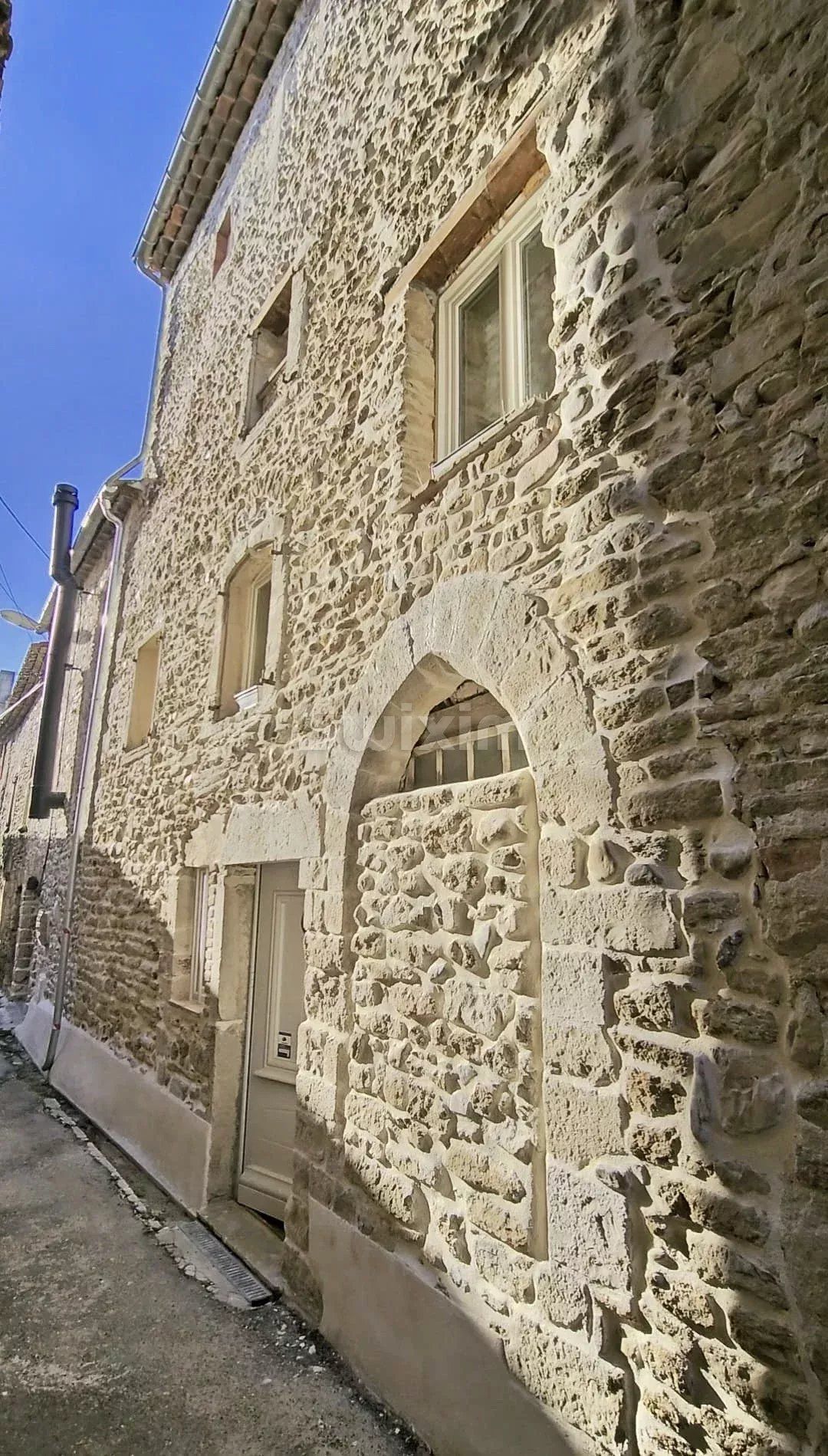 casa 7 Camere in vendita su Ribaute-les-Tavernes (30720)