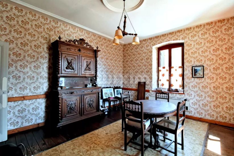 Vente Maison Mijoux 8 Pièces 155.93 m²