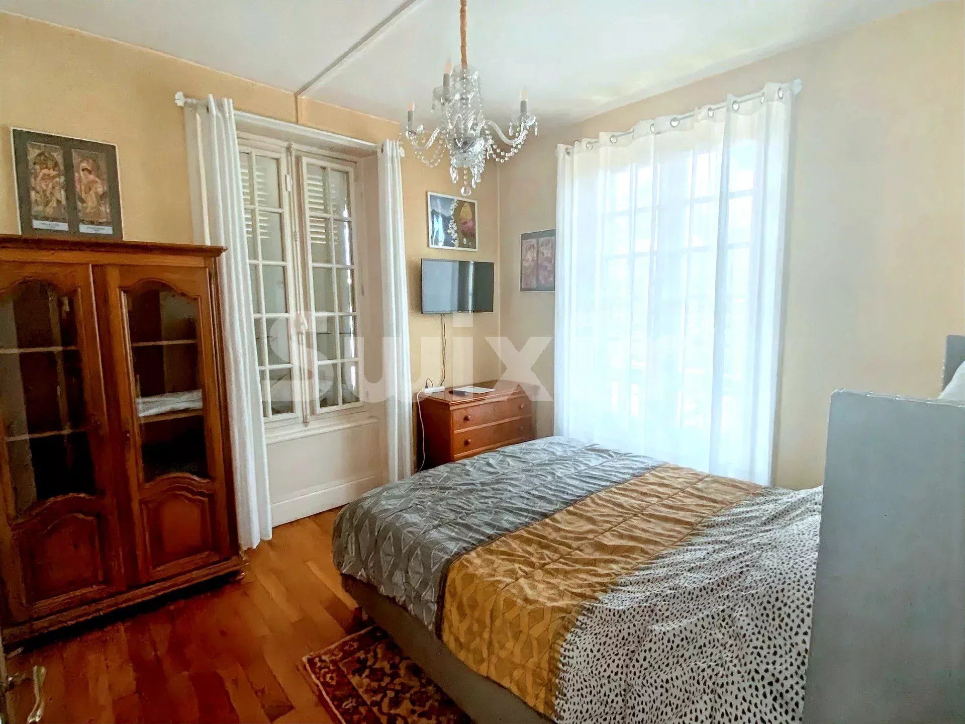 casa 8 Quartos para venda sobre Aix-les-Bains (73100)