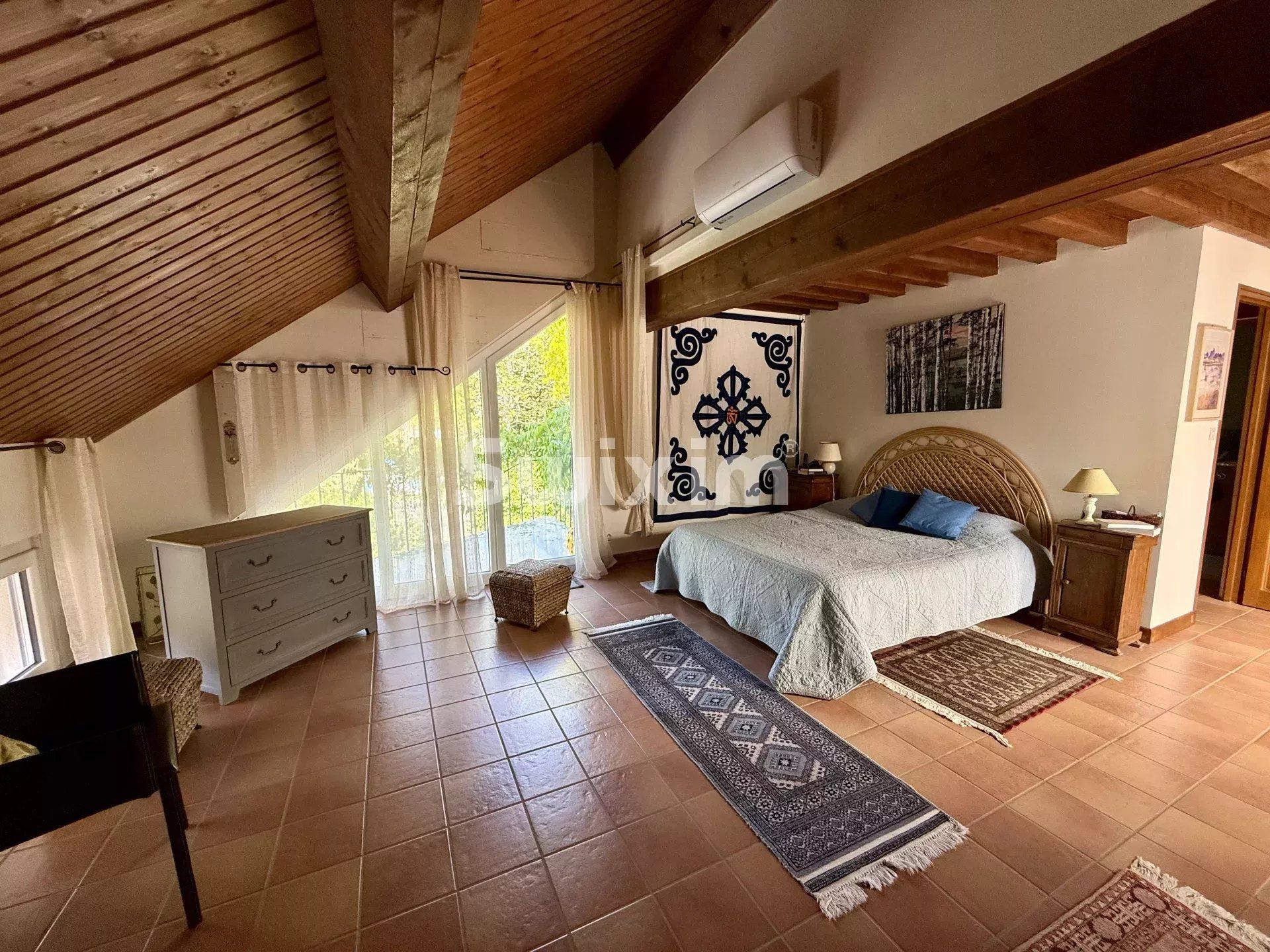 casa 8 Camere in vendita su Vézelay (89450)