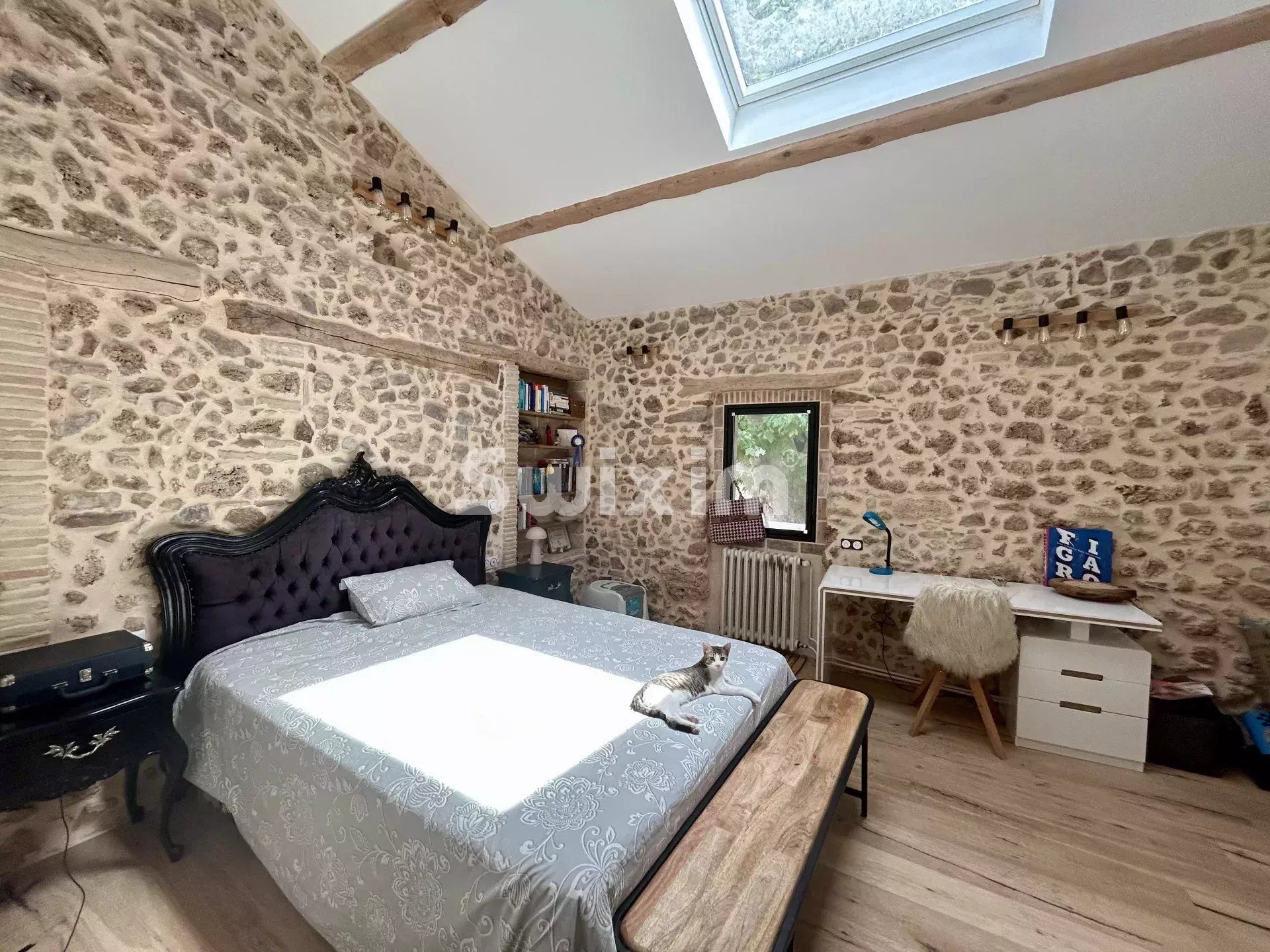 propriété 9 Pièces en vente sur Les Arcs (83460)