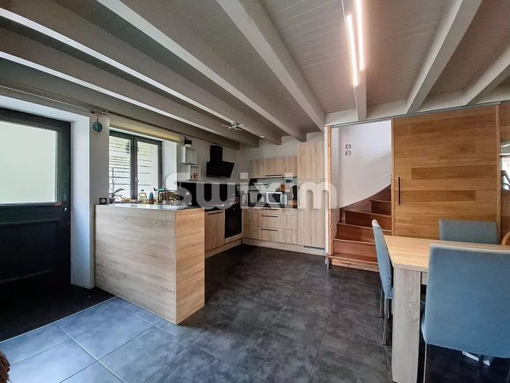 Vente Maison Léaz 4 Pièces 142 m²
