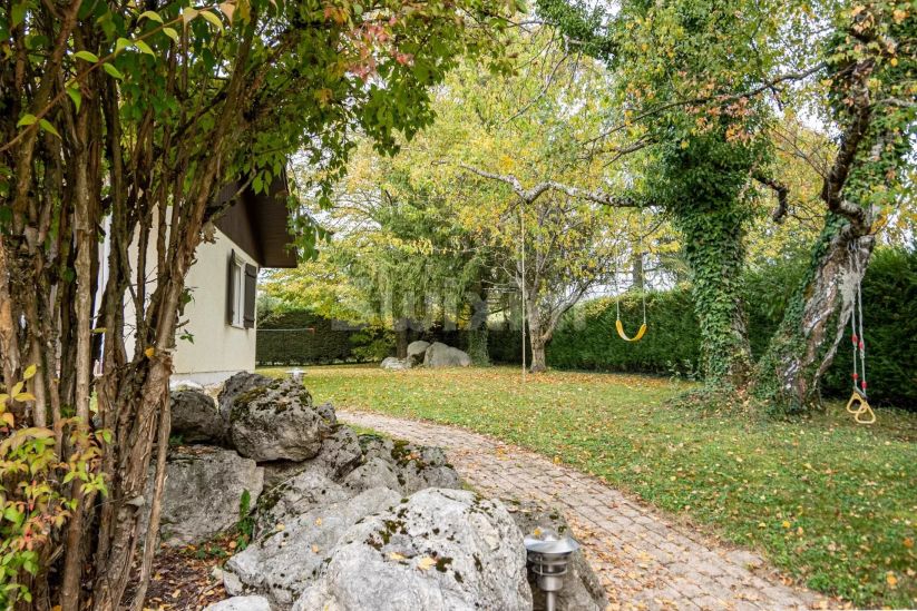 Location Maison Ballaison 5 Pièces 146 m²