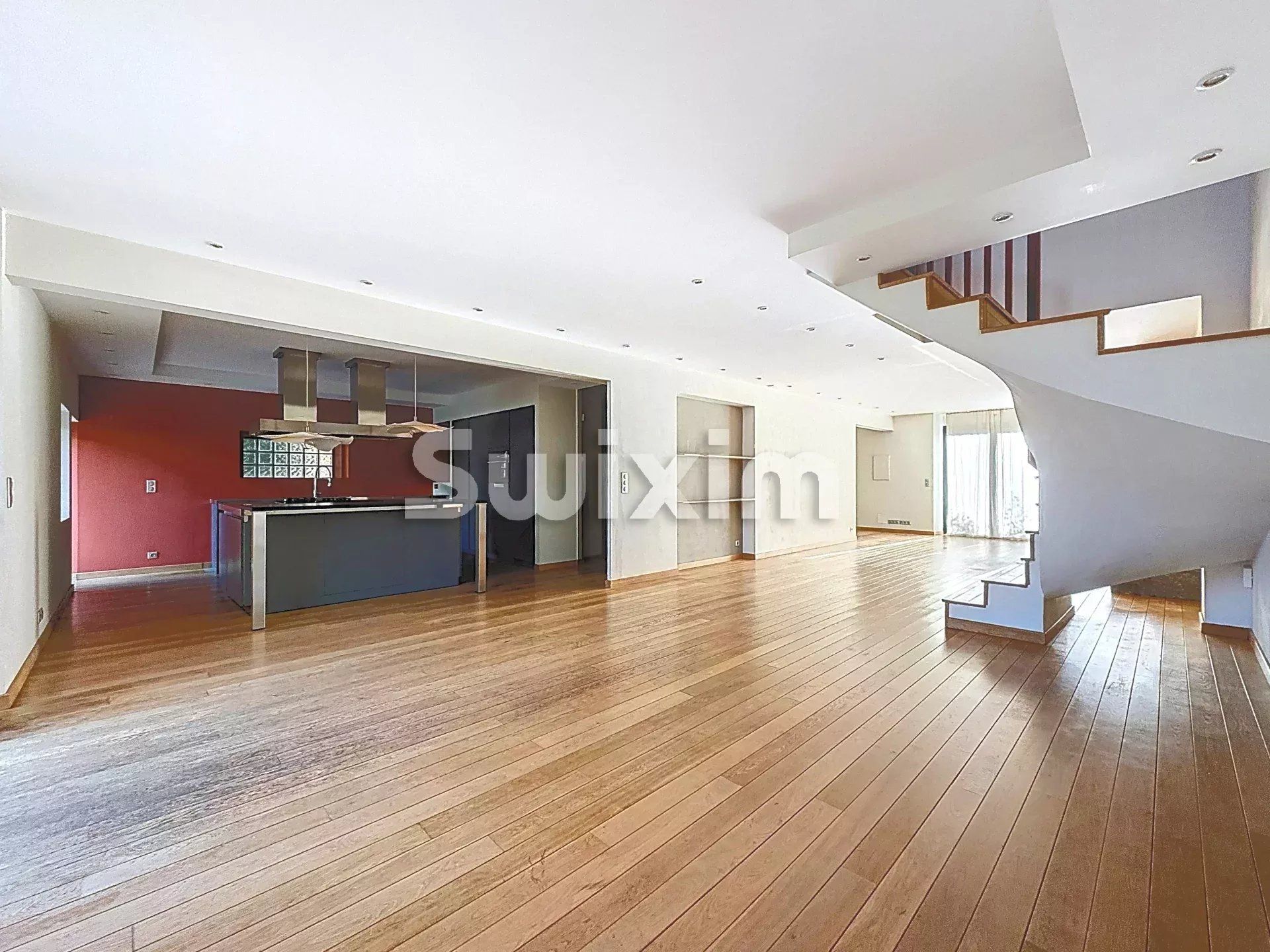 maison 7 Pièces en vente sur Ornex (01210)