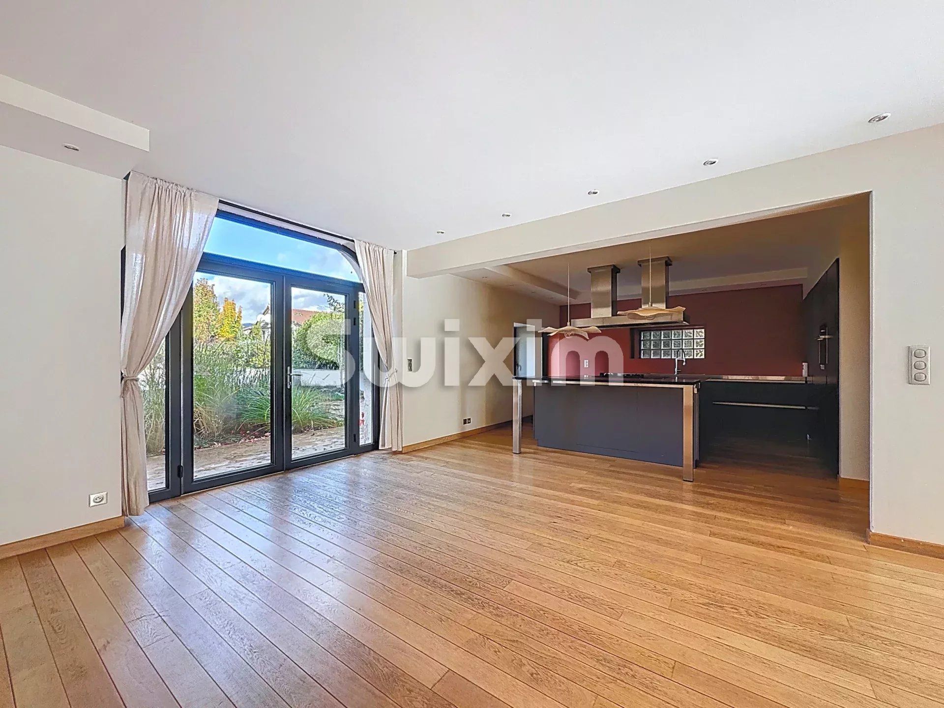 maison 7 Pièces en vente sur Ornex (01210)