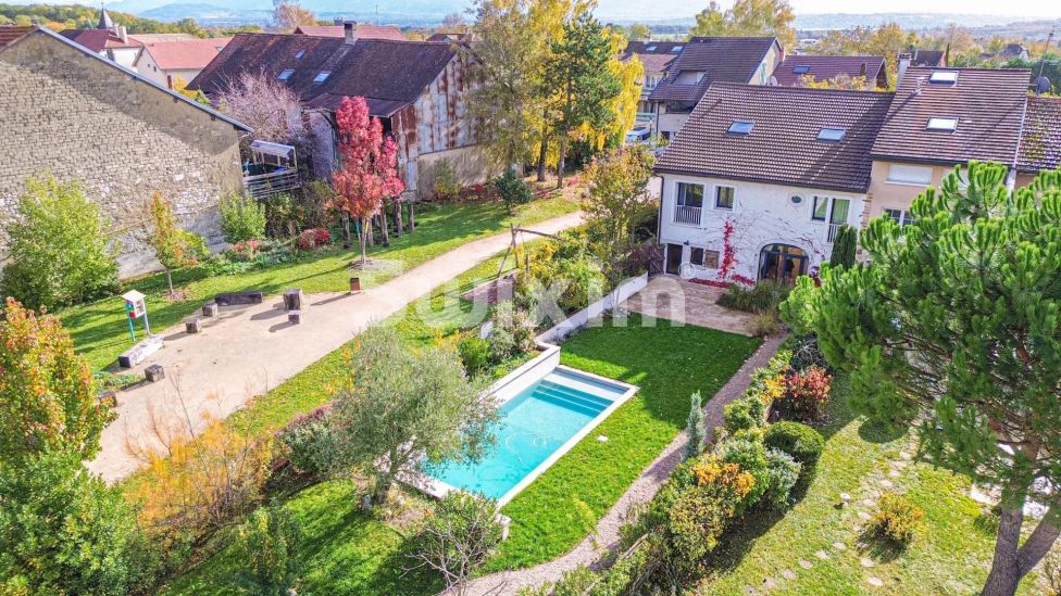 Venta Casa Ornex 7&nbsp;Salas 322&nbsp;m²