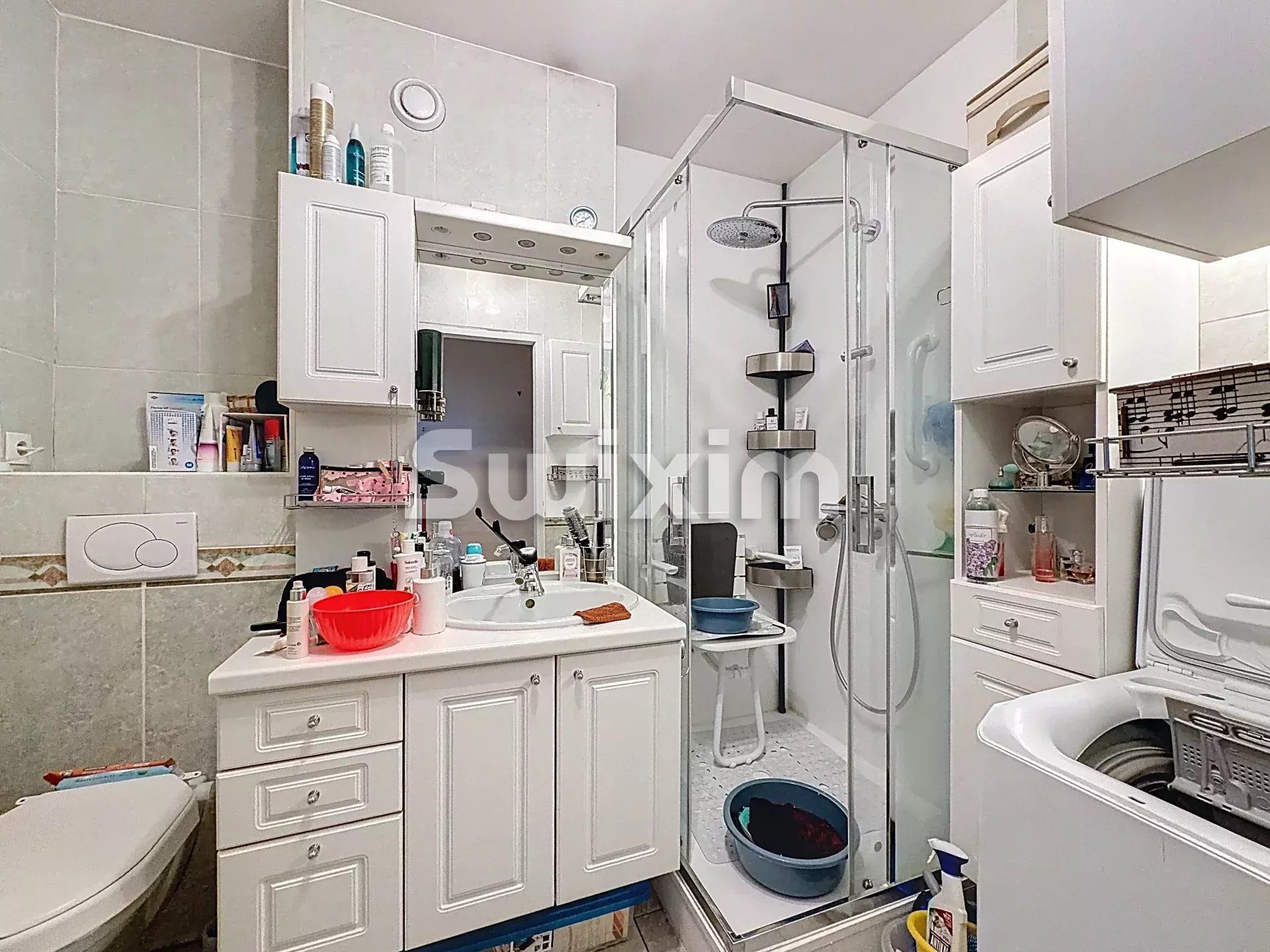 appartamento 5 Camere in vendita su Divonne-les-Bains (01220)