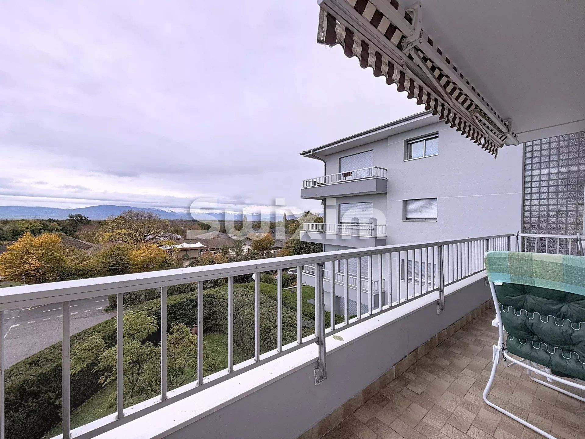 appartamento 5 Camere in vendita su Divonne-les-Bains (01220)