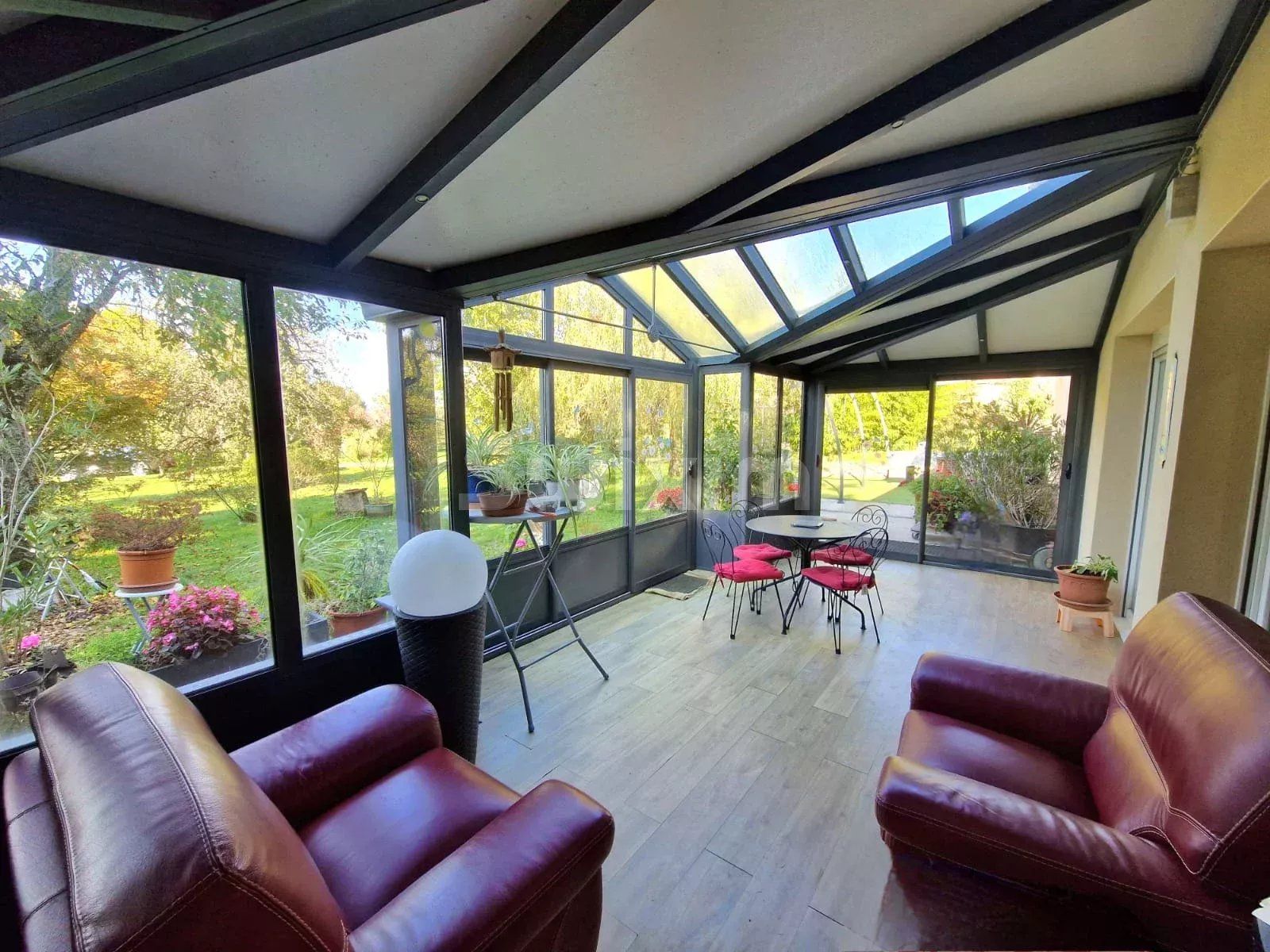 maison 10 Pièces en vente sur Picarreau (39800)