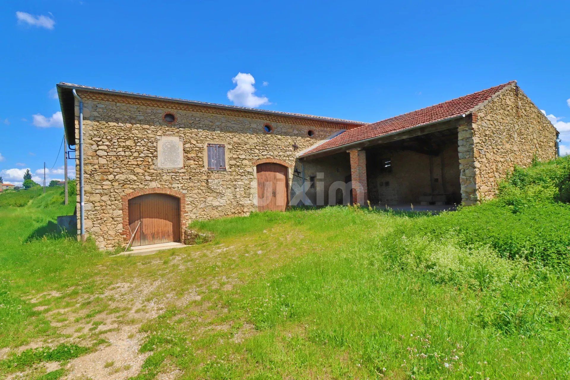 ferme 10 Pièces en vente sur Serves-sur-Rhône (26600)