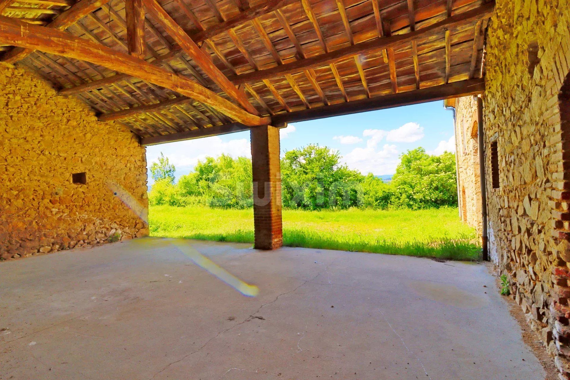 ferme 10 Pièces en vente sur Serves-sur-Rhône (26600)