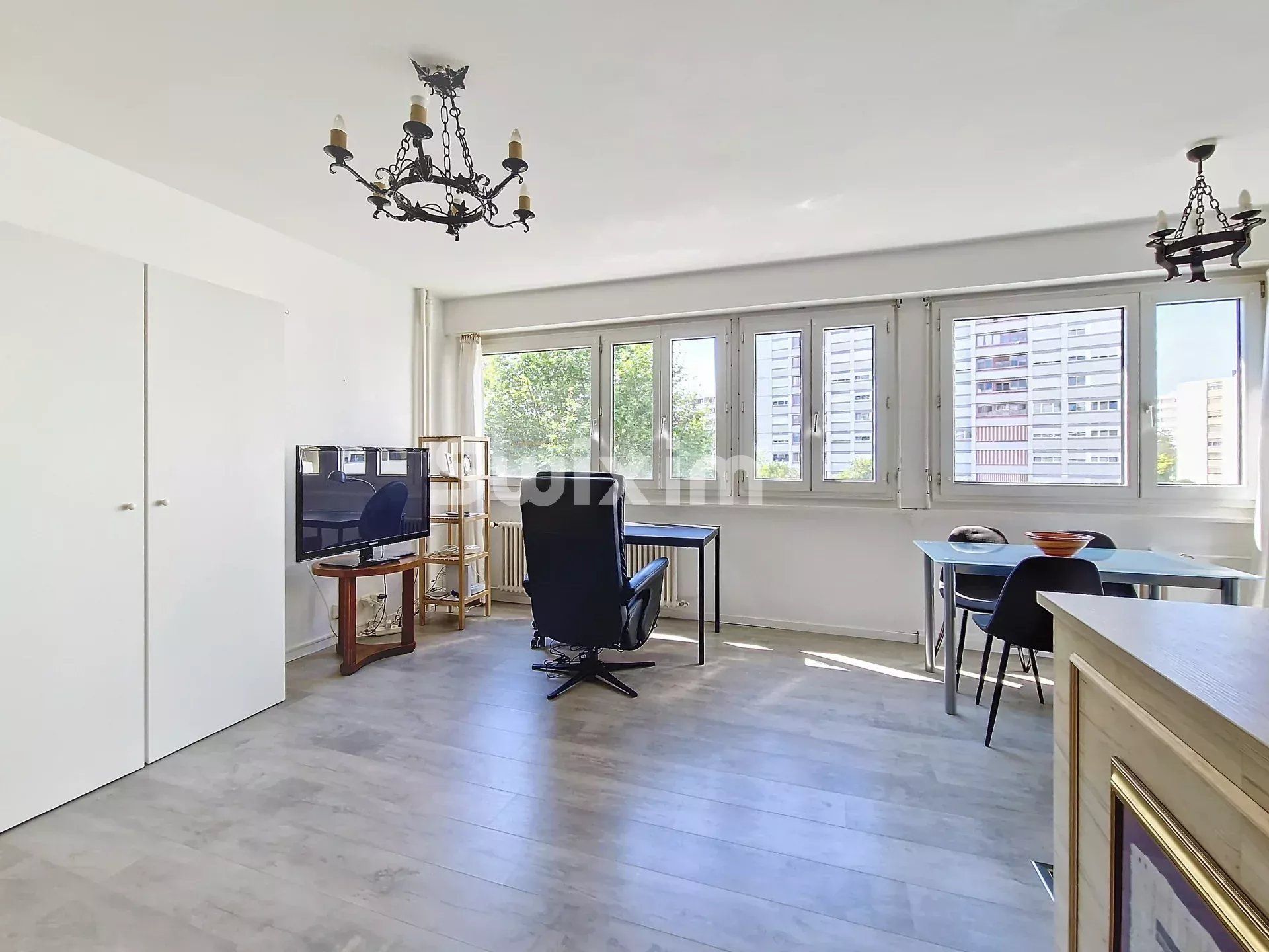 Aluguer Apartamento Lancy 1&nbsp;sala 28&nbsp;m²