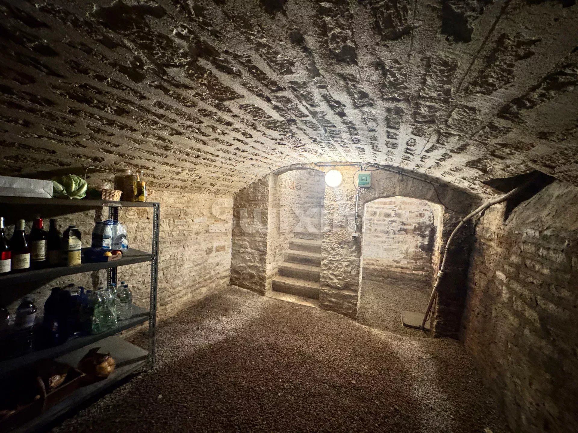 maison 7 Pièces en vente sur Thizy (89420)