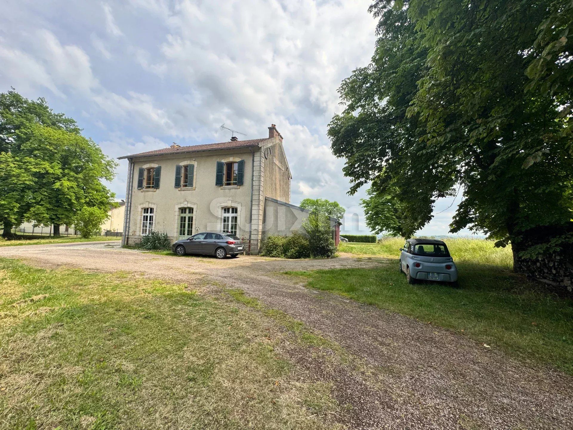 maison 7 Pièces en vente sur Thizy (89420)