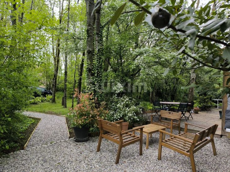 Vente Propriété Saint-Cyr-sur-le-Rhône 9 Pièces 206 m²